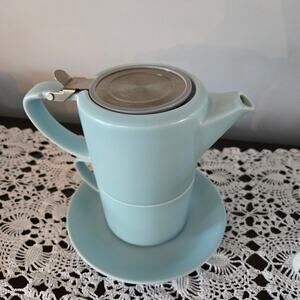 Tealyra Tea for One Light Blue Teal Teapot with Strainer and Teacup
